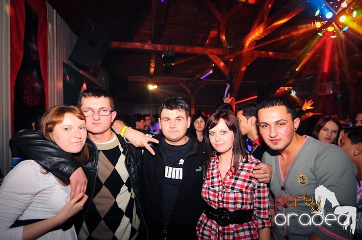 Retro Party în Disco Faház,
