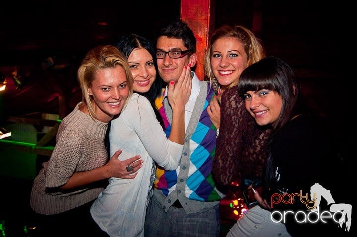 Retro Party în Disco Faház,