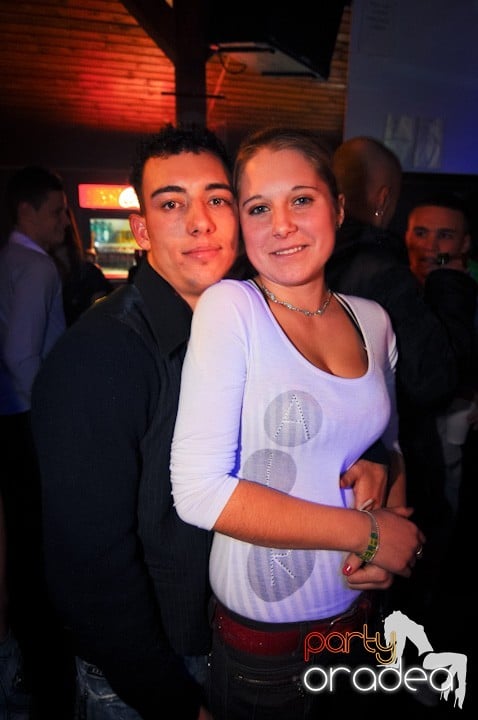 Retro Party în Disco Faház,