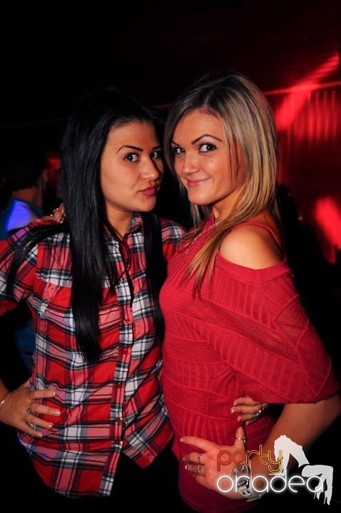 Retro Party în Disco Faház,