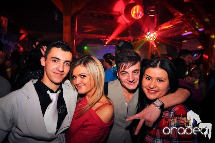 Retro Party în Disco Faház,