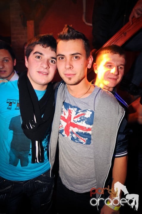 Retro Party în Disco Faház,