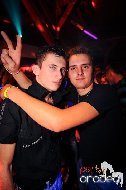 Retro Party în Disco Faház,