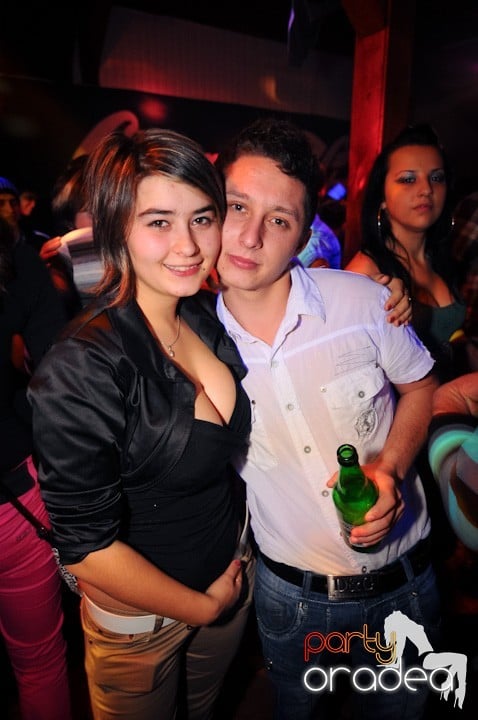 Retro Party în Disco Faház,