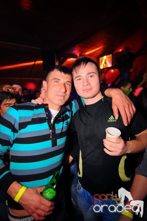 Retro Party în Disco Faház,