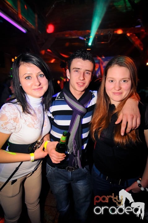 Retro Party în Disco Faház,