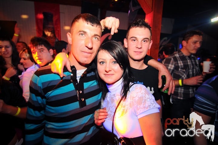 Retro Party în Disco Faház,