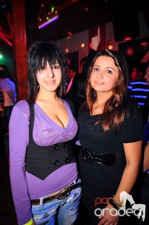 Retro Party în Disco Faház,