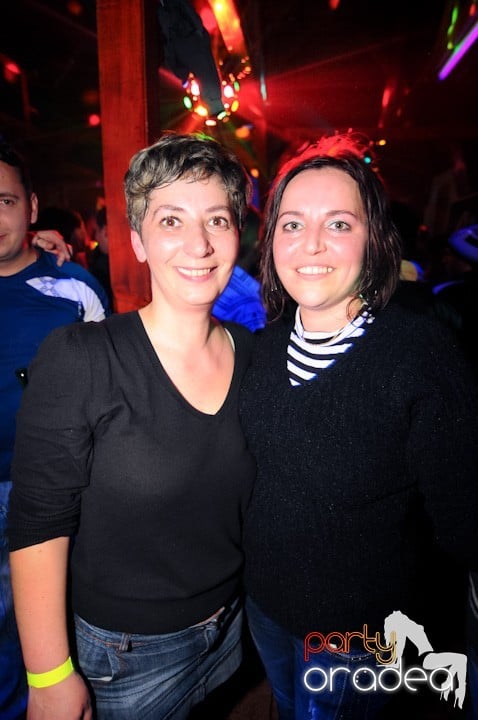 Retro Party în Disco Faház,