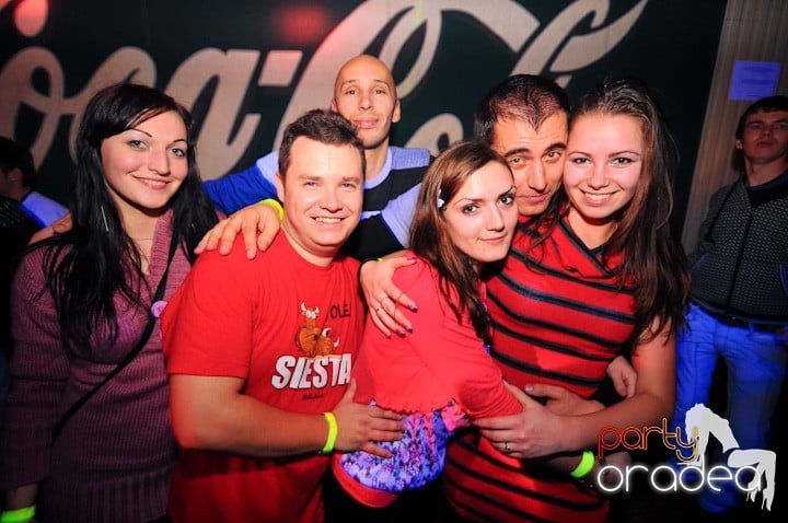 Retro Party în Disco Faház,