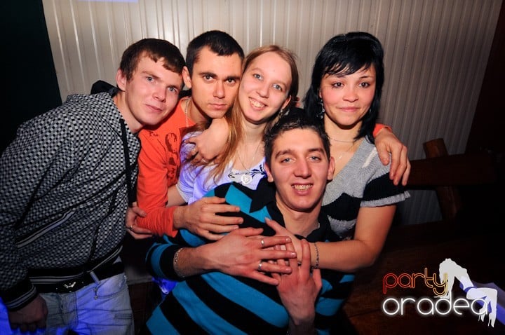 Retro Party în Disco Faház,