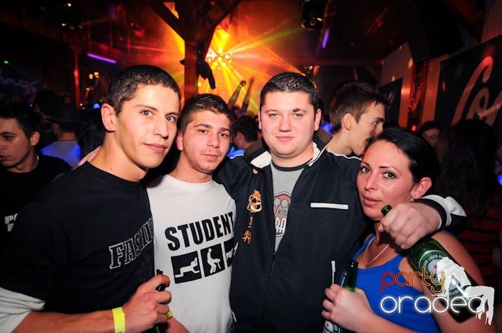 Retro Party în Disco Faház,