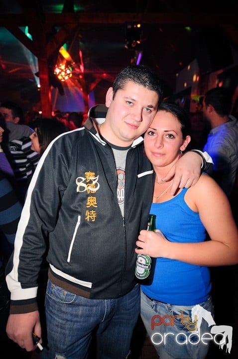 Retro Party în Disco Faház,