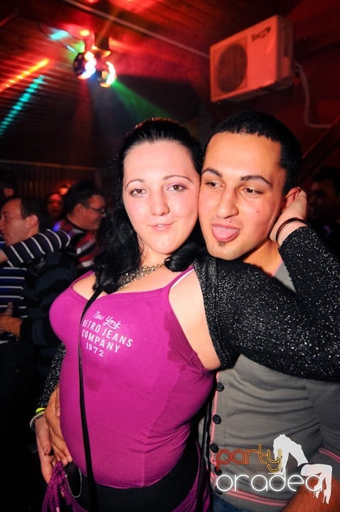 Retro Party în Disco Faház,