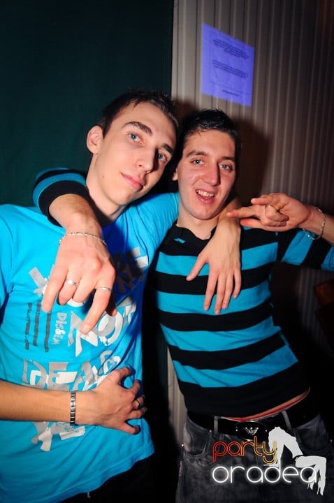Retro Party în Disco Faház,