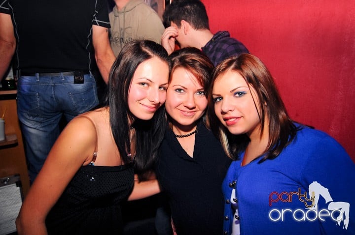 Retro Party în Disco Faház,