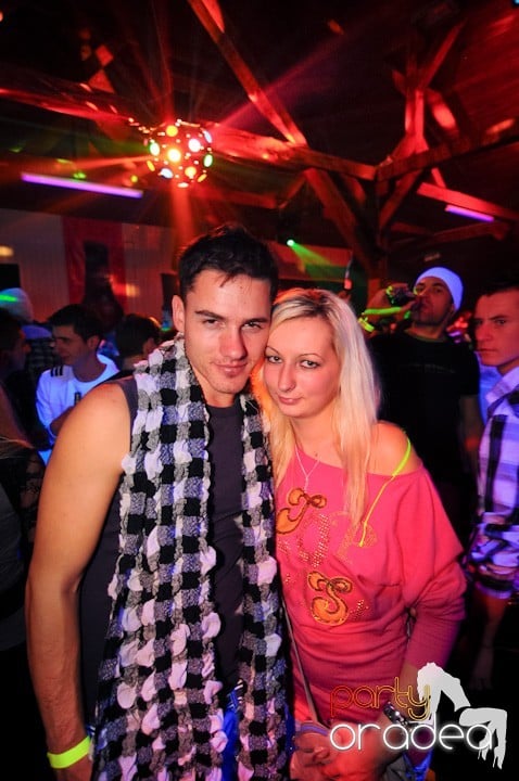 Retro Party în Disco Faház,