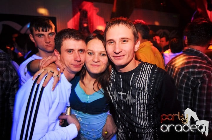 Retro Party în Disco Faház,