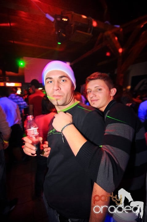 Retro Party în Disco Faház,