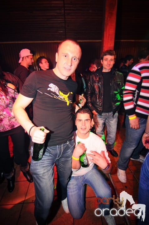 Retro Party în Disco Faház,