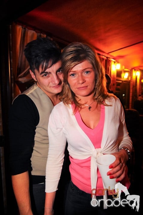 Retro Party în Disco Faház,