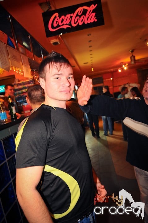 Retro Party în Disco Faház,