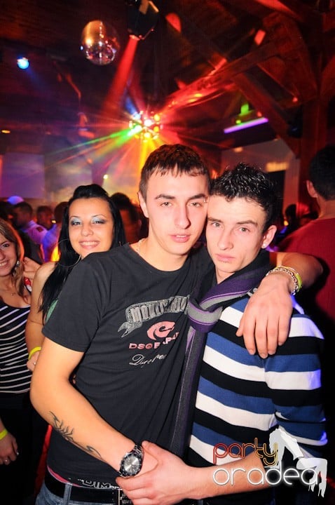 Retro Party în Disco Faház,