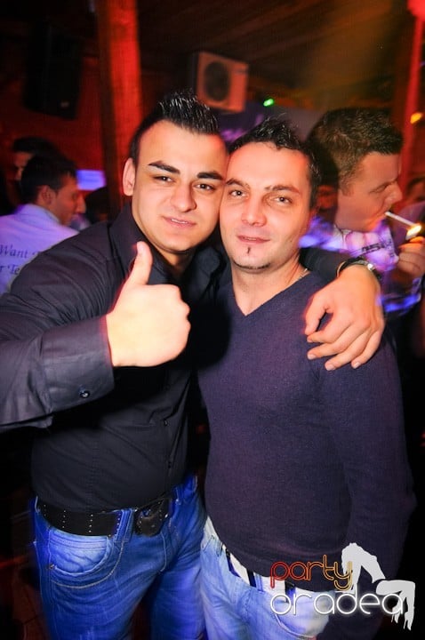 Retro Party în Disco Faház,