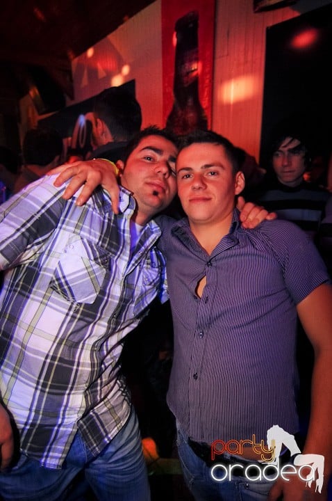 Retro Party în Disco Faház,