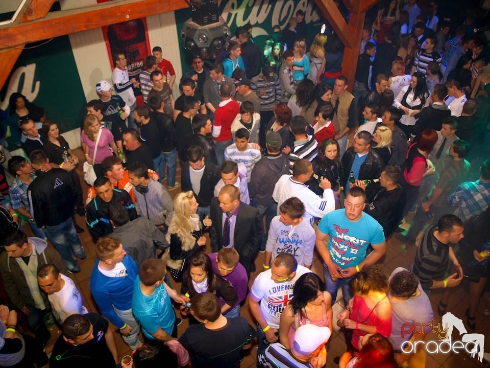 Retro Party în Disco Faház, 