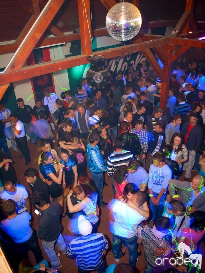 Retro Party în Disco Faház, 