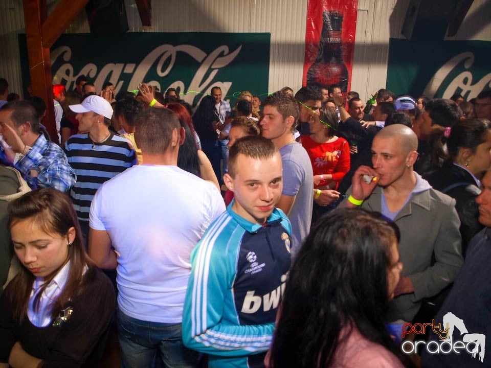 Retro Party în Disco Faház, 