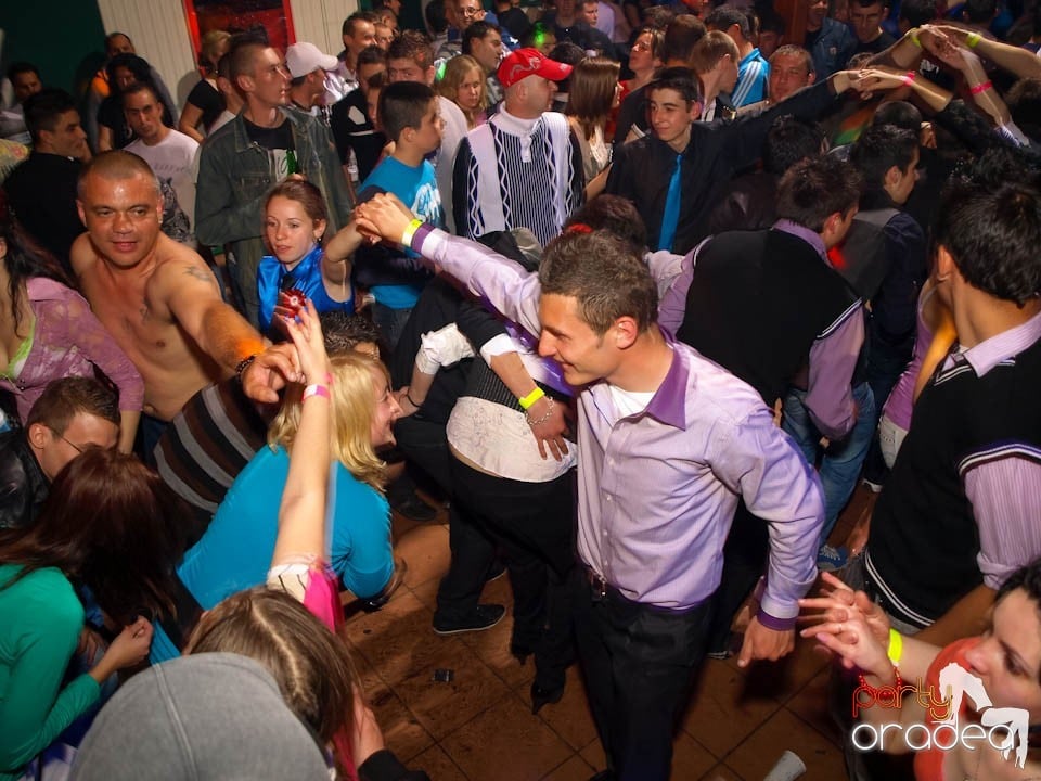 Retro Party în Disco Faház, 