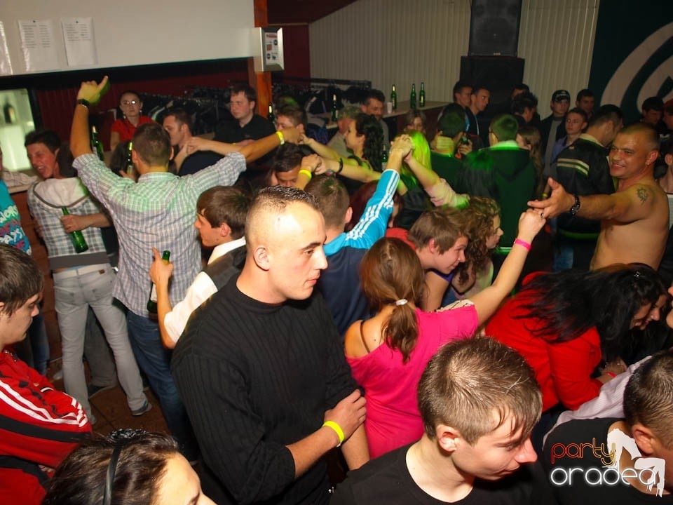 Retro Party în Disco Faház, 