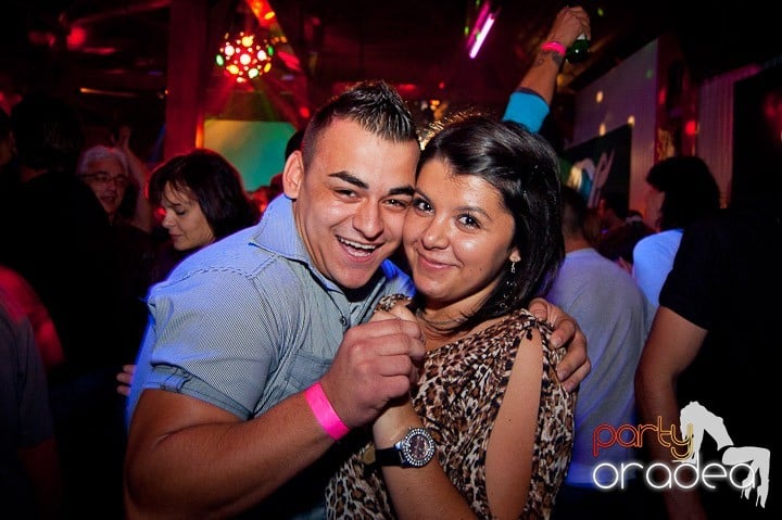Retro Party în Disco Faház,