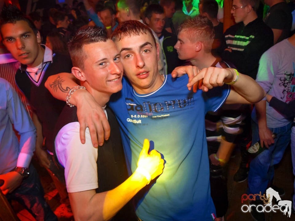 Retro Party în Disco Faház, 