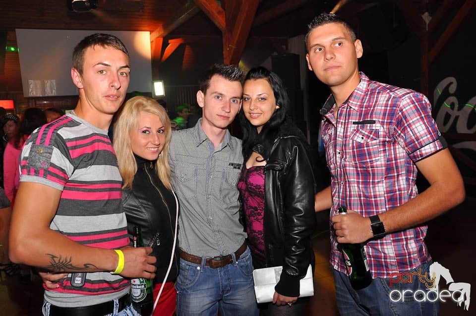 Retro Party în Disco Faház, 