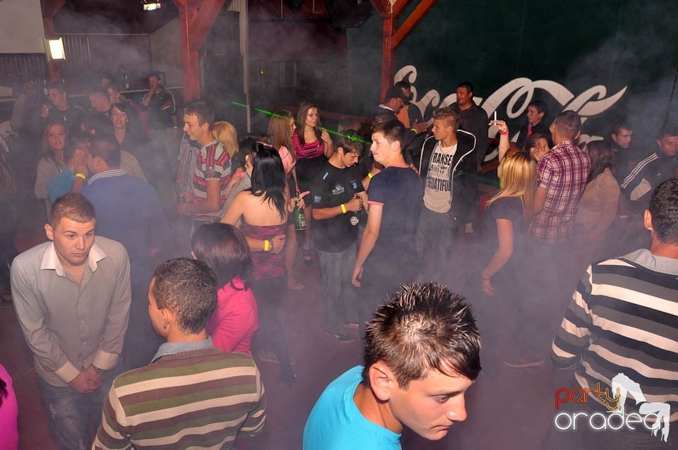 Retro Party în Disco Faház, 