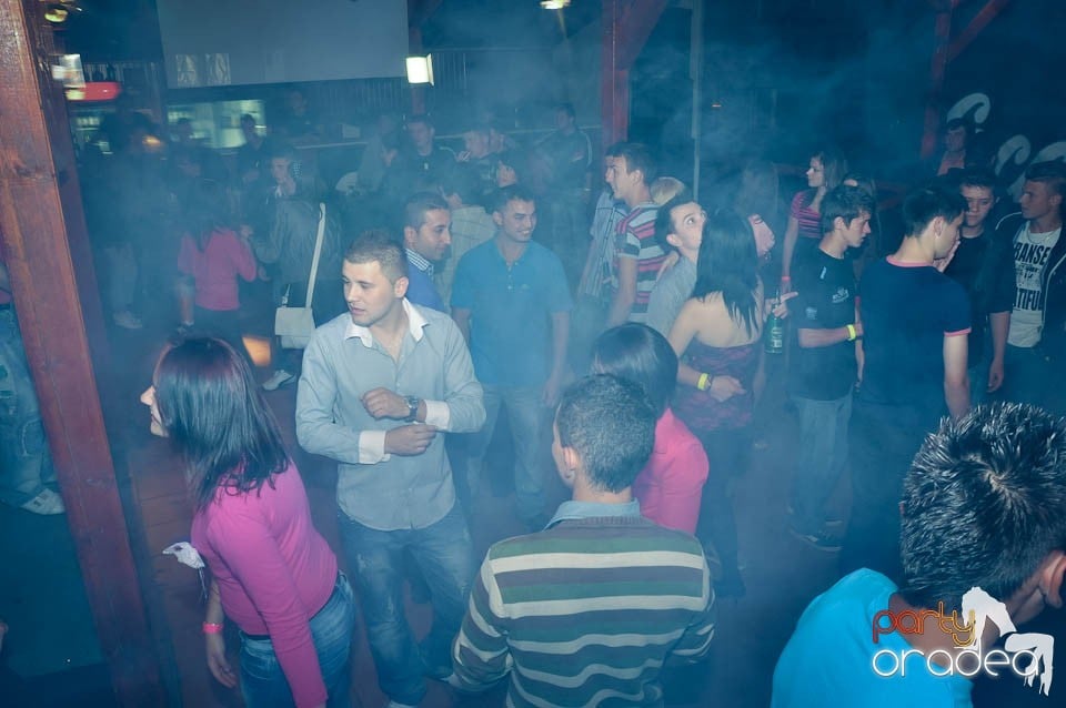 Retro Party în Disco Faház, 