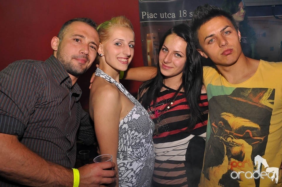 Retro Party în Disco Faház, 