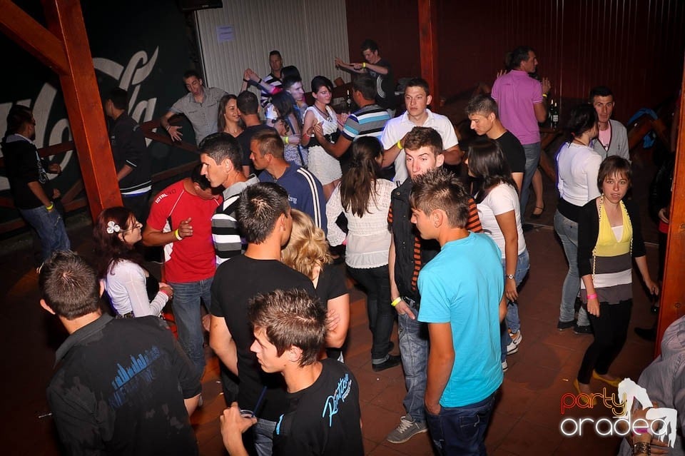 Retro Party în Disco Faház, 