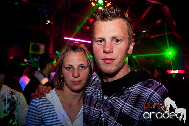 Retro Party în Disco Faház,
