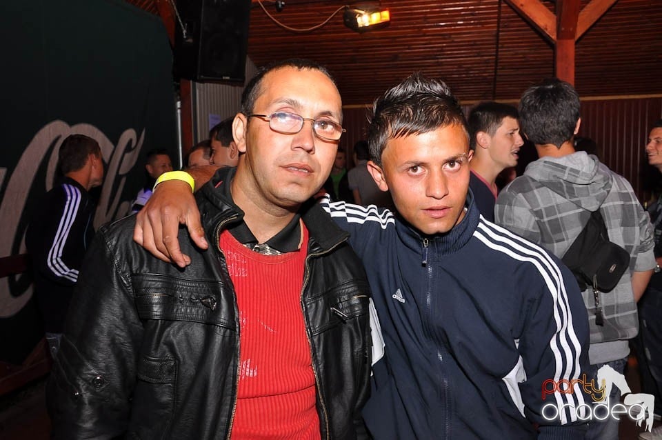 Retro Party în Disco Faház, 