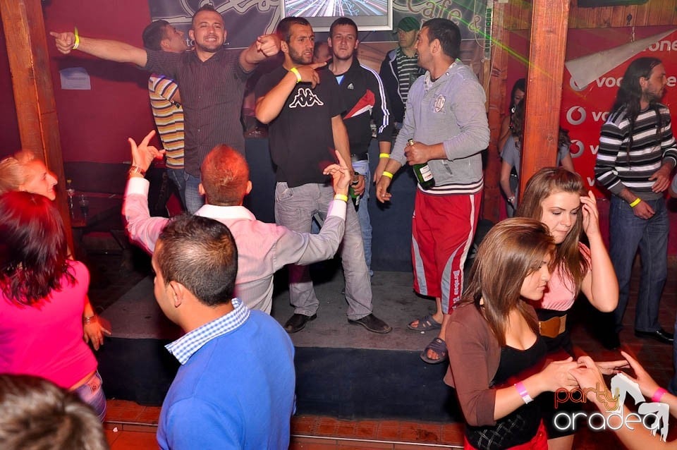 Retro Party în Disco Faház, 