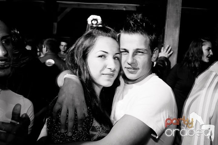 Retro Party în Disco Faház,