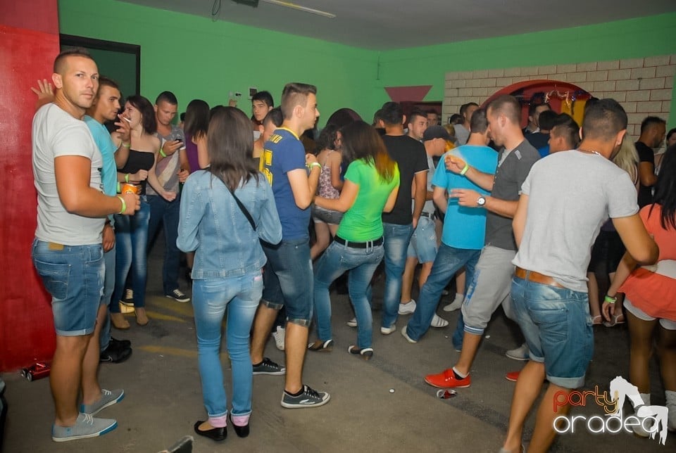 Retro party, Royal Party House