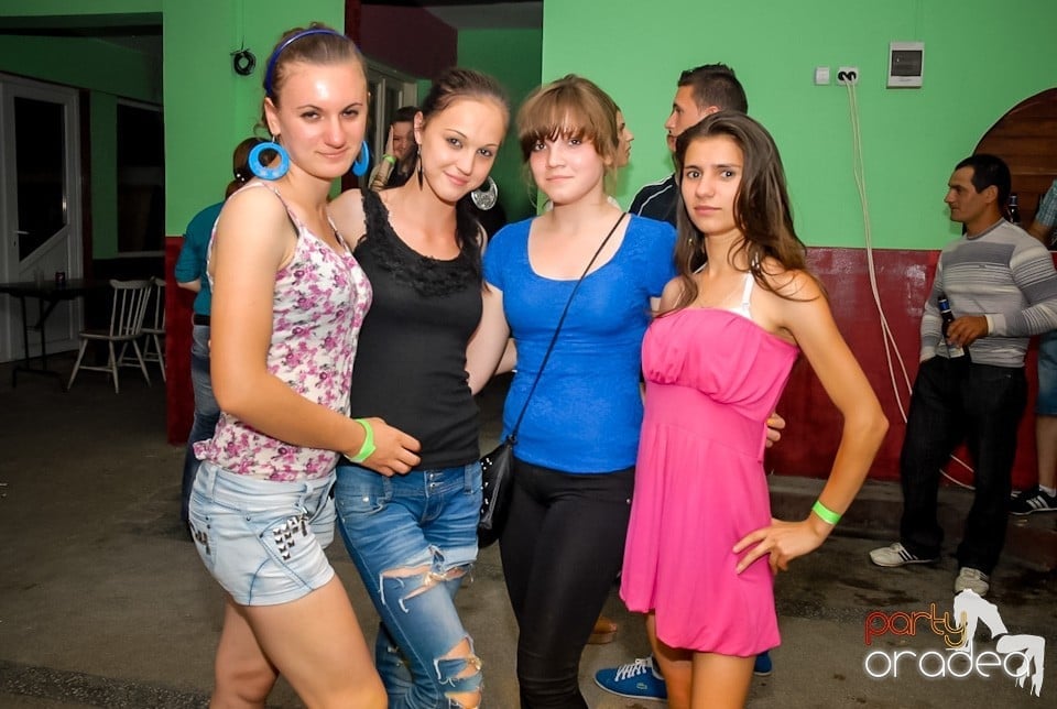Retro party, Royal Party House