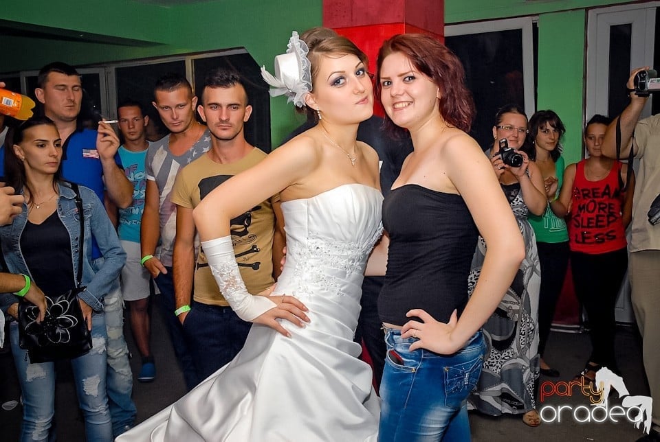 Retro party, Royal Party House