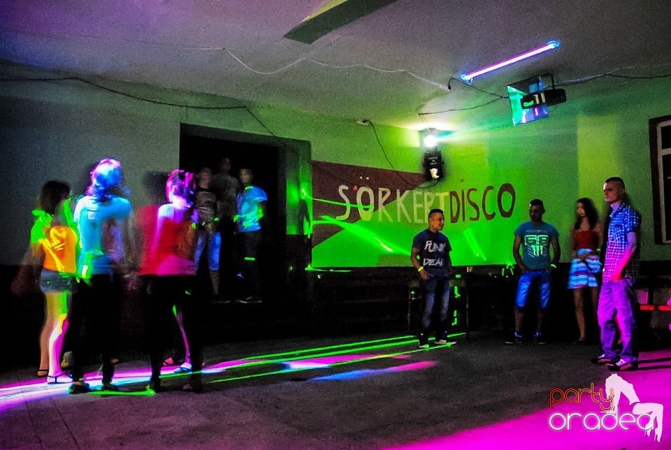 Retro party, Royal Party House