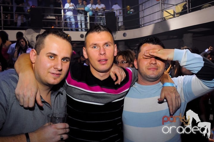 Revelion în No Problem,